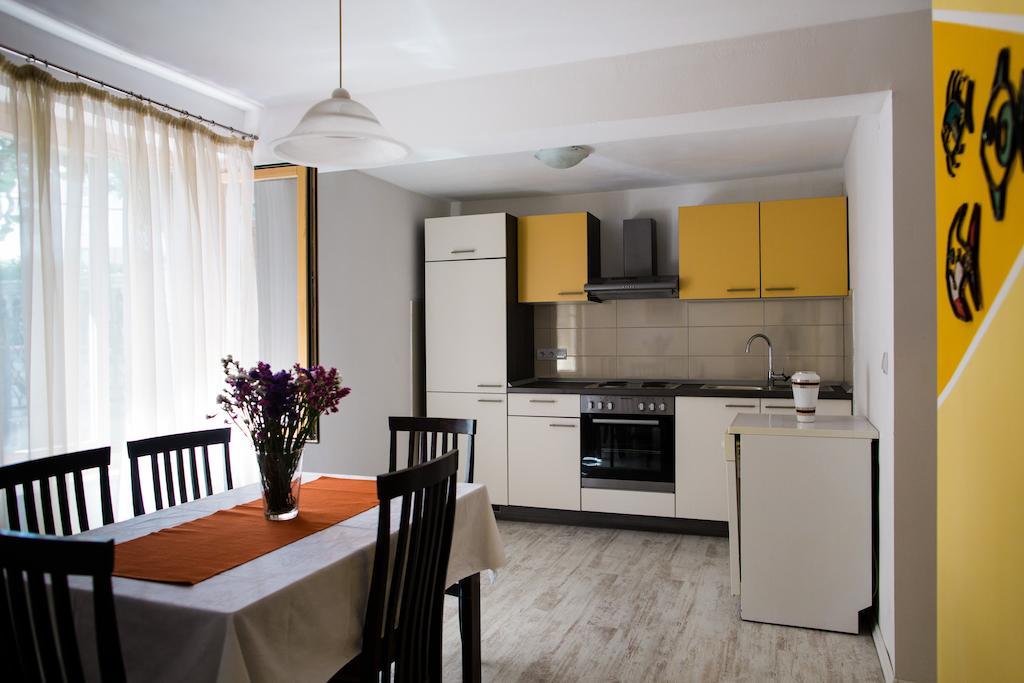 Apartments Kanajet Kastela Room photo